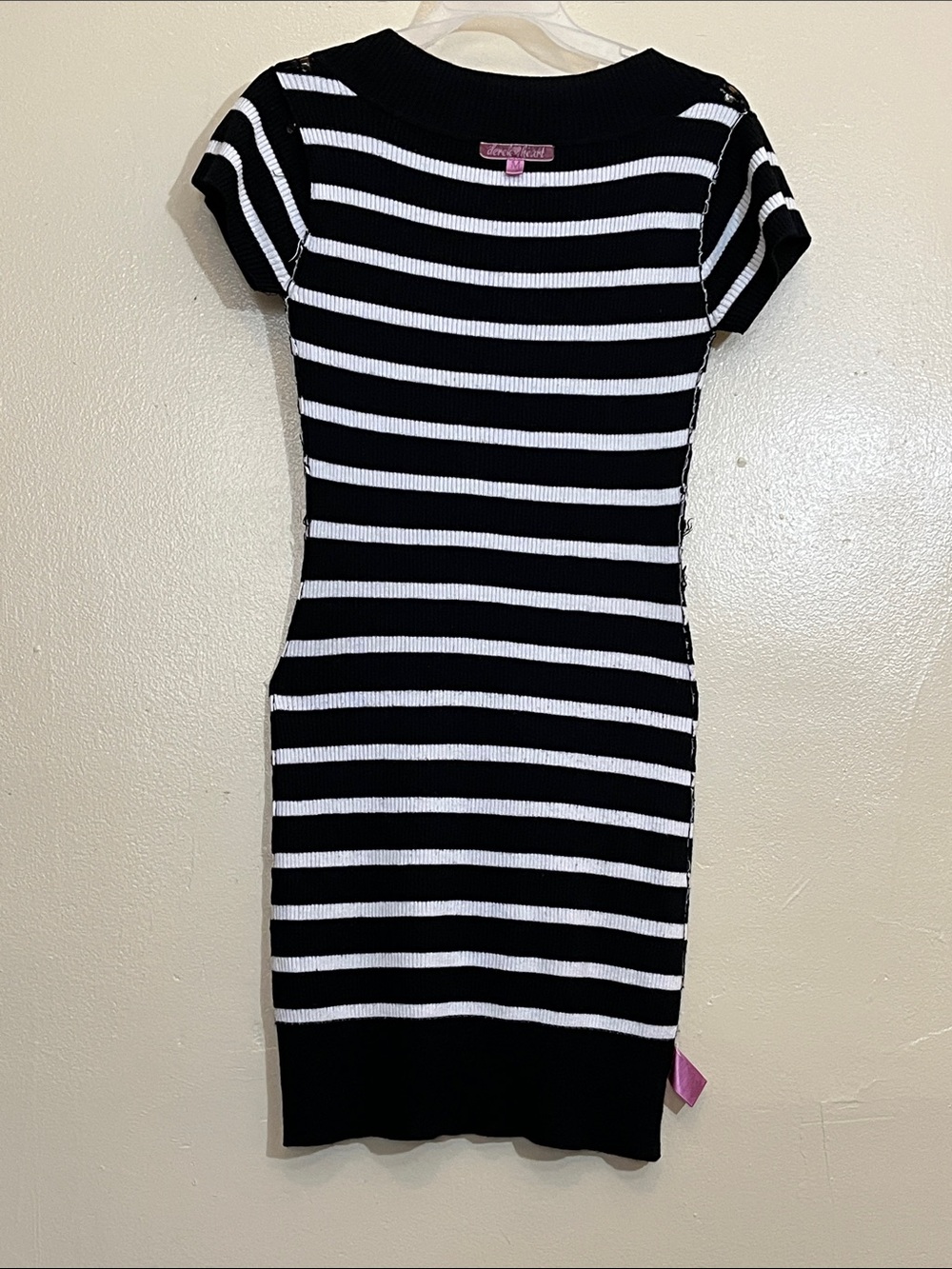 Striped V-Neck Knit Dress in Black and White - Picture 4 of 8